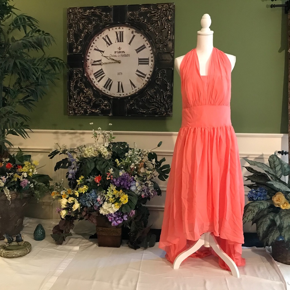Formal evening Prom dress gown